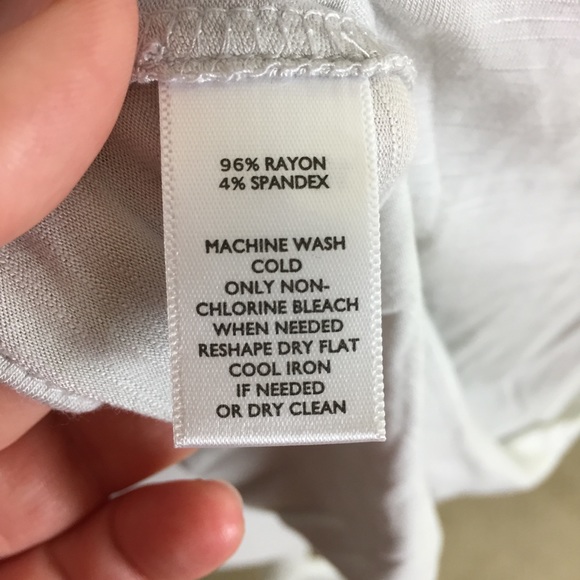 Women’s LOFT Flounce S/S Top, Lt. Gray, size XL - Picture 4 of 4